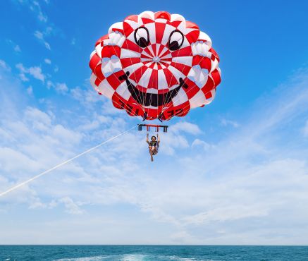 Dubai Parasailing Boat Tour Agency