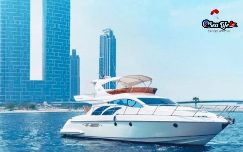 Holiday Yacht Rentals in Dubai